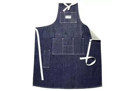 Household Work Wear - The Stronghold's Raw Denim Apron Mercantile Store, Jean Apron, Apron Ideas, Branded Aprons, Utility Apron, Selvage Denim, Shop Apron, Denim Apron, Sewing 101