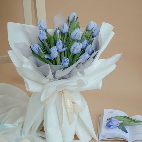 Blue Tulips Bouquet, Light Blue Tulips, Aesthetic Mural, Tulip Bouquets, Blue Flower Bouquet, Tulip Art, Blue Flowers Bouquet, Tulip Wall Art, Pink Flower Bouquet