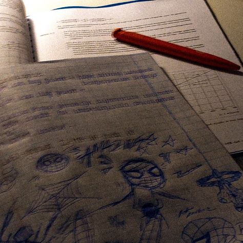 Spiderman Fan Aesthetic, Doodles On Homework Aesthetic, Mj Aesthetic Spiderman, Spider Man Asthetics, Doodles On Homework, The Amazing Spiderman Aesthetic, Homework Doodles, Spiderman Doodles, Peter Parker Aesthetic