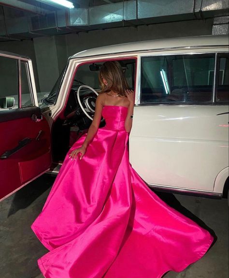 Pink Prom Dresses Long, Hot Pink Prom Dresses, Hot Pink Prom, Party Dress Formal, Dream Prom Dress, Long Party Dress, Prom Dresses Long Pink, Strapless Prom Dresses, Spaghetti Strap Prom Dress