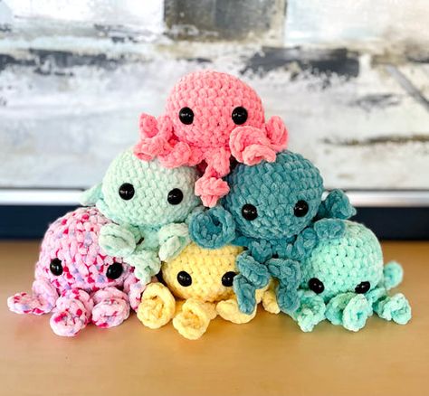 Sew Octopus, Octopus Crochet Pattern Free, Chunky Yarn Crochet Pattern, Invisible Decrease, Octopus Crochet, Felt Eyes, Octopus Crochet Pattern, Easy Crochet Animals, Crochet Octopus