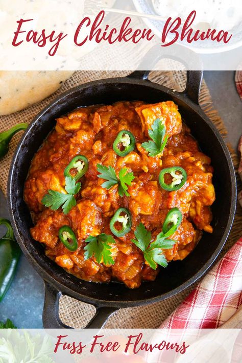 Chicken Bhuna Recipe Indian, Chicken Bhuna Recipe, Chicken Bhuna, Easy Curry, Chicken Pieces, Curry Chicken Recipes, Tender Chicken, Leftover Chicken, Chicken Curry