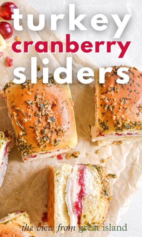 Turkey cranberry sliders with cranberry sauce and melty cheese packed into soft Hawaiian roll buns for game days and holiday entertaining! Turkey Sandwich With Cranberry Sauce, Sandwich Appetizers For Party, Slider Sandwich Recipes, Easy Fall Lunch, Cranberry Orange Turkey, Slider Appetizers, Easy Christmas Lunch Ideas, Healthy Game Day Food, Easy Thanksgiving Appetizer