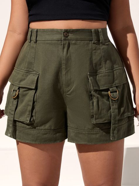 Green Shorts Outfit, Army Outfit, Army Look, Army Shorts, Military Shorts, Cargo Shorts Women, Army Green Shorts, Outfit Mujer, Cool Fits