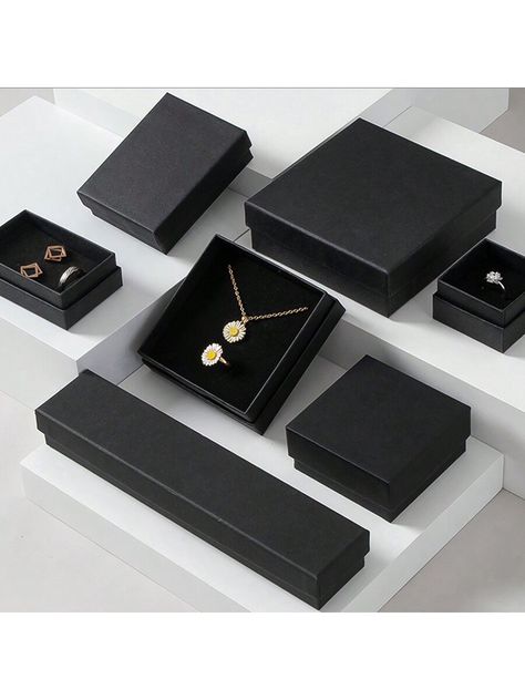 Black,Primary Color Holiday,Fashionable Collar  Paper  Gift Boxes Embellished   Gift Packaging & Jewelry Displays Wrapping Boxes, Texture Jewelry, Packaging Jewelry, Jewelry Displays, Paper Gift Box, Black Gift Boxes, Jewelry Packaging, Color Textures, Jewelry Gift Box