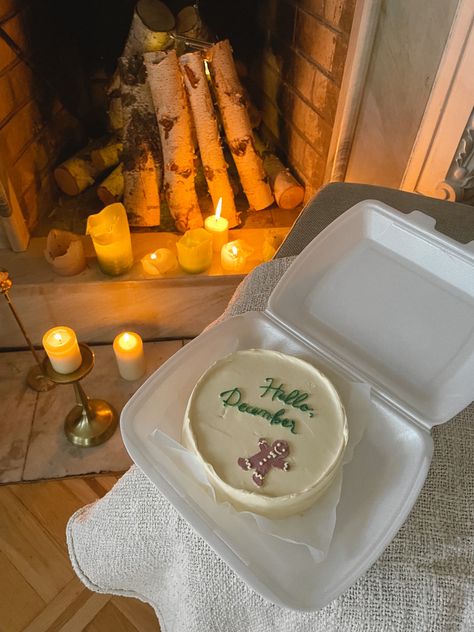 Winter Bento Cake, Cake Candles, Winter Cake, Bento Cake, Hello December, Winter Photo, Candle Cake, Box Cake, Cozy Winter