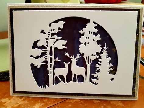 Cards With Deer And Trees, Deer Christmas Cards Handmade, Deer Christmas Cards, Die Cut Christmas Cards, Deer Cards, Deer Scene, Forest Deer, Card Sketches Templates, Deer Forest