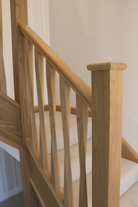 Staircase Banister Ideas, Farmhouse Cottage Plans, Stair Renovation, Stair Posts, Stairs Renovation, Stair Spindles, Hallway Colours, Timber Staircase, Handrail Design