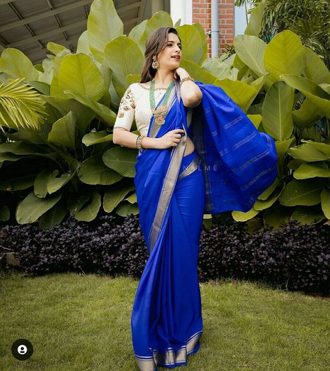 Blue Mysore Silk Saree, Blue Saree Contrast Blouse, Saree Contrast Blouse, Fashionable Saree, Mehendi Outfits, Mysore Silk Saree, Mysore Silk, Indian Bride Outfits, Fashionable Saree Blouse Designs