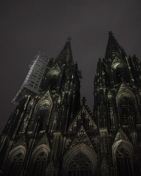 The Cologne Cathedral is Germany’s most visited landmark, attracting an average of 6 million people a year. At 157 m (515 ft), the cathedral is the tallest twin-spired church in the world, the second tallest church in Europe after Ulm Minster, and the third tallest church of any kind in the world. #germany #colongegermany #colognecathedral Ulm Cathedral, Dark Architecture, Goth Architecture, Pretty Church, White Cathedral, Gothic Arch, Medieval Aesthetic, Cathedral Church, The Cathedral