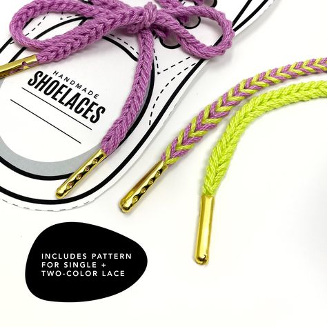 Crochet Shoe Laces, Crochet Shoe, Sneaker Displays, Ideas Crochet, Crochet Shoes, Decorated Shoes, Crimping, Shoe Lace Patterns, Display Cards