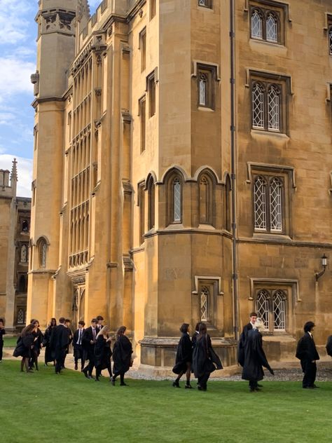 st john’s matriculation, cambridge, university, st john’s new court, undergraduate matriculation, matriculation gowns, aesthetic Irenecore Aesthetic, Oxbridge Aesthetic, St Johns Cambridge, Trinity College Cambridge Aesthetic, University Aesthetic Uk, Cambridge University Aesthetic, Phd Aesthetic, University College London Aesthetic, Cambridge Aesthetic