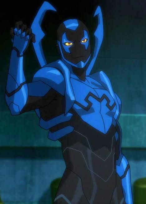 Blue Beetle Young Justice, Jaime Reyes, Batman Redesign, Spiderman Black, Dc Comics Wallpaper, Japanese Superheroes, Comic Layout, Super Hero Outfits, Dc Comics Superheroes