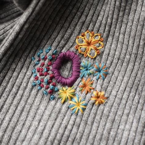 Brilliant visible mending technique - how pretty is this! Make do and mend indeed. Mending Clothes, Make Do And Mend, Visible Mending, Embroidery Inspiration, Embroidery Projects, Fabric Art, Sewing Techniques, Sewing Hacks, Cross Stitch Embroidery