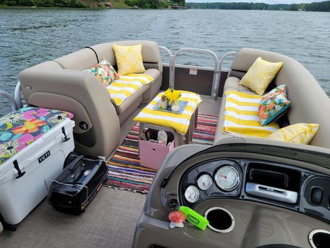 A decorated Pontoon boat Pontoon Color Scheme, Boat Necessities Summer, Pontoon Boat Must Haves, Pontoon Organization Ideas, Pontoon Bachelorette Party, Pontoon Hacks, Pontoon Boat Hacks, Boat Accessories Ideas, Boat Day Essentials