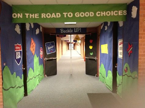 Highway USA is all about being "on the road to good choices." Road Trip Door Decoration, Road Trip Decorations For Classroom, Road Trip Hoco Theme, Road Trip Homecoming Theme, Road Trip Vbs Decorations, Road Trip Classroom Theme, Road Trip Vbs, Run The Race Bible, Hoco Decorations