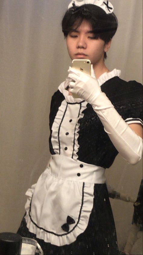 Princess Core, French Maid, Maid Outfit, Maid Dress, Edgy Outfits, Alternative Fashion, Fancy Dress, Computer, Memes