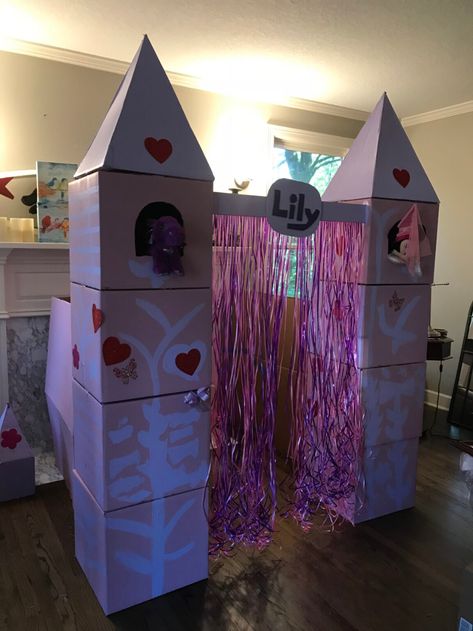 Cardboard Castle Playhouse, Disneyland Castle Diy Cardboard, Easy Cardboard Castle, Life Size Cardboard Castle, Hotel Transylvania Castle, How To Make A Cardboard Castle, Princess Castle Birthday Party, Princess Castle Trunk Or Treat, Diy Cardboard Castle How To Build