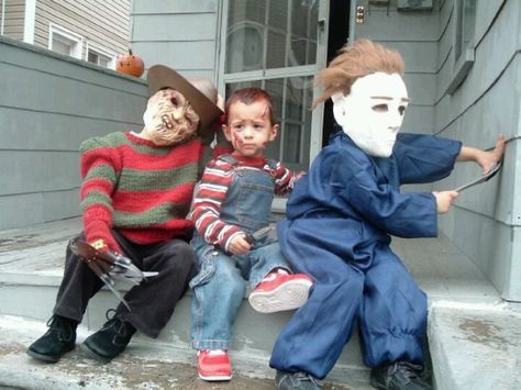 My nephews as Freddy Krueger, Chucky and Michael Meyers Freddy Krueger Costume Kids, Kids Chucky Costume, Fantasia Freddy Krueger, Foxy Costume, Freddy Costume, Chucky Halloween Costume, Michael Myers Costume, Freddy Krueger Costume, Michael Meyers