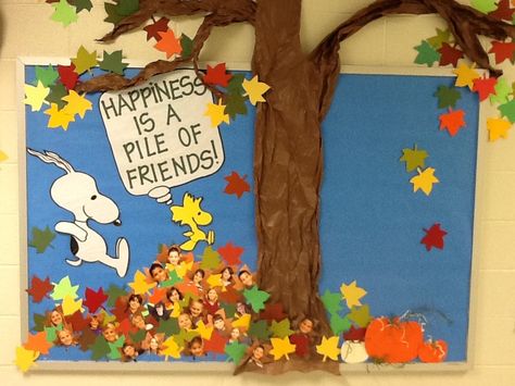 Happiness is a Pile of Friends bulletin board.  Too cute! Friends Bulletin Board, Thanksgiving Bulletin Board, Bulletin Board Tree, October Bulletin Boards, Door Bulletin Boards, Music Bulletin Boards, Christmas Bulletin Boards, Thanksgiving Bulletin Boards, Interactive Bulletin Boards