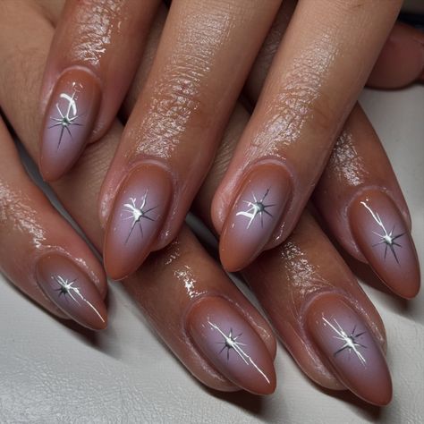 Perfect aura for fall 😍 Winter Aura Nails, Almond Aura Nails, Brown Aura Nails, Fall Aura Nails, Aphrodite Nails, Mummy Nails, Brown Aura, Aura Nails, Fall Nail