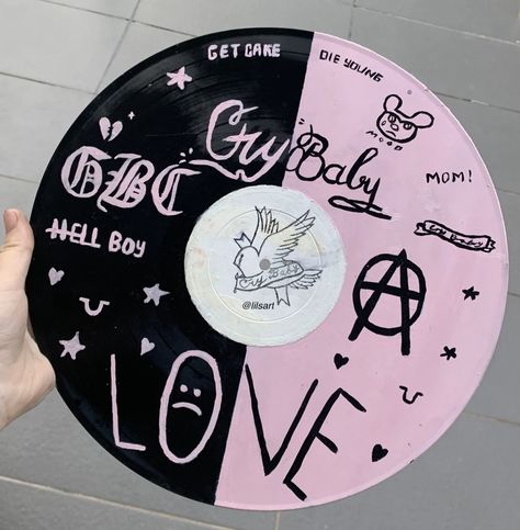 Peeps Cake, Painted Records, Lil Peep Lyrics, Cd Wall Art, Record Wall Art, Cd Wall, Lil Peep Hellboy, Record Painting, Cd Crafts