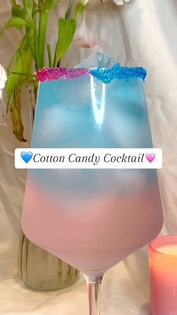 Candy Alcohol Drinks, Sweet Alcoholic Drinks, Cotton Candy Drinks, Cotton Candy Cocktail, Bartender Drinks Recipes, Fun Drink Recipe, Fun Drinks Alcohol, Bartender Drinks, Pretty Alcoholic Drinks