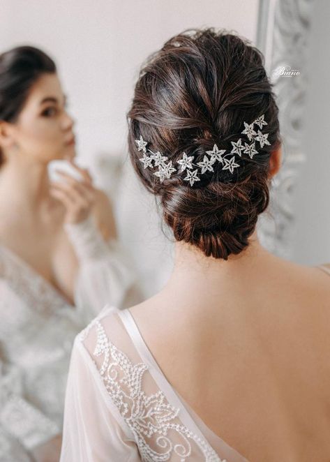 Christian Wedding Hairstyles, Hair Style On Saree, Christian Bride, Wedding Bun Hairstyles, Bridal Bun, Bridal Hair Buns, Crystal Hair Pins, Wedding Hair Inspiration, Star Hair