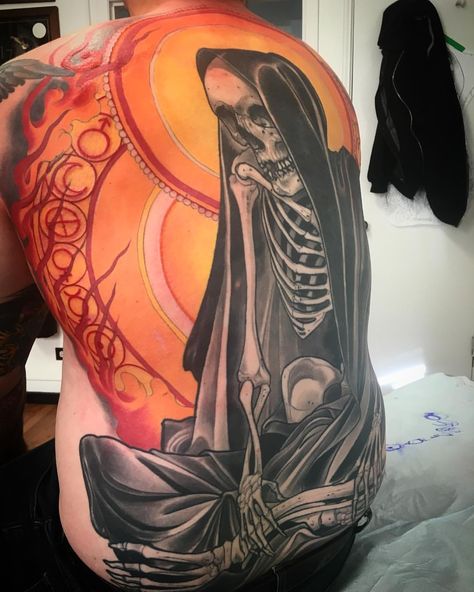 ECKEL On The Shoulders Of Giants, Dark Artist, Nothing Without You, New School Tattoo, School Inspiration, School Tattoo, New Traditional, Neo Traditional, Like Comment Share