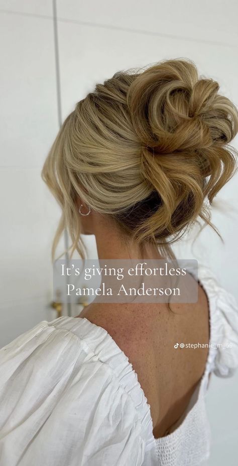 Wedding Updo For High Neck Dress, Romantic Up Do Hairstyles, 90s Updo Bridal, Bun Updos For Wedding, Wedding Day Bun Hairstyle, High Messy Bun Updo Wedding, Gatsby Hair Updo, Midi Hairstyle Wedding, Wedding Hair With Dress Style