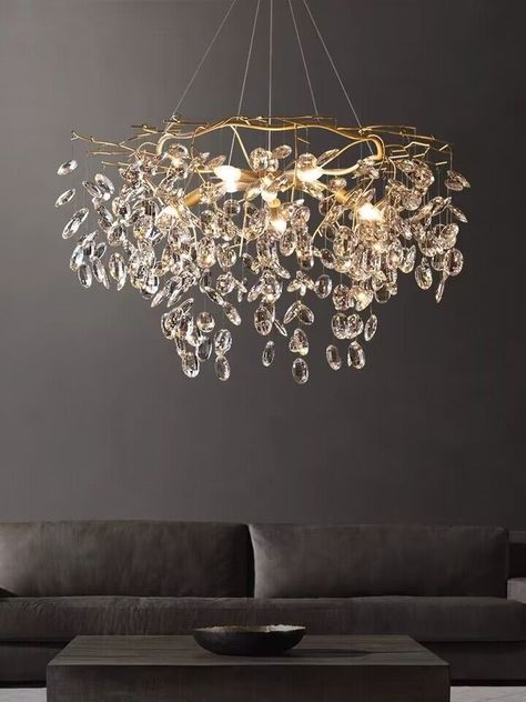 Beautiful, used it in my bathroom to give an outrageous balance between masculine and feminine. Morden Dining Room Design, Chandeliers Dining Table, Minimalist Lamps, Dining Room Lighting Chandeliers, Chandelier Set, Glam Dining Room, Dining Table Chandelier, Table Chandelier, Batten Wall