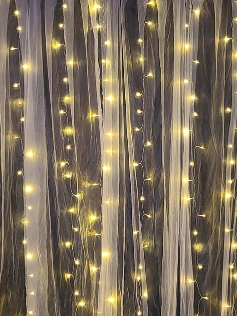 Beetlejuice Wedding, Tulle Backdrop, Photoshoot Backdrops, Galaxies Wallpaper, White Tulle, Black Tulle, Black Backgrounds, Black White, Black And White