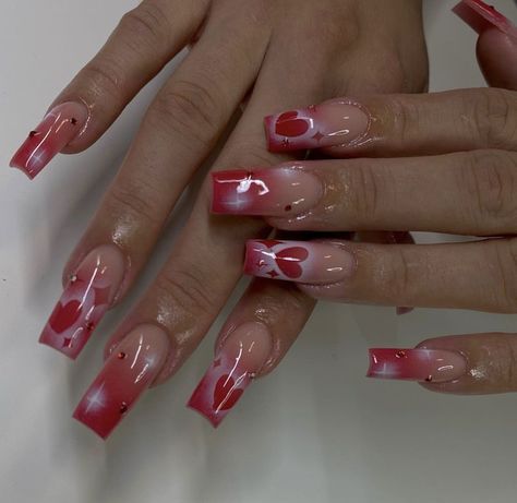 Vday Nails, Floral Nail Art, Pretty Gel Nails, Bling Acrylic Nails, Luxury Nails, Heart Nails, Dream Nails, Fire Nails, Pretty Acrylic Nails