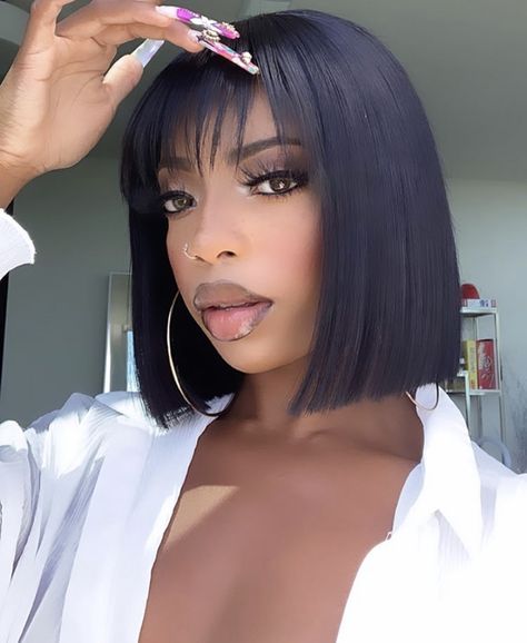 Wig Black Women, Color Wigs, Metal Hair Clips, Wedding Hair Down, Baddie Hairstyles, Love Hair, Wigs With Bangs, Black Girls Hairstyles, Bob Wigs