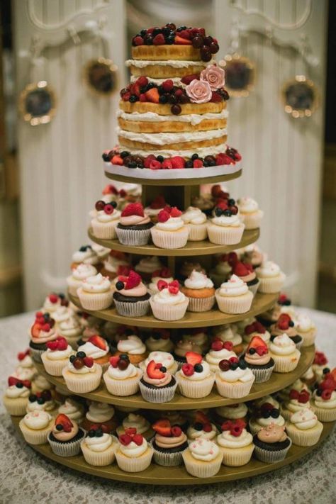 Tastemade Dessert, Vintage Wedding Cupcakes, Cake With Fresh Fruit, Rustic Cupcake Stands, Fruit Wedding Cake, Rustic Cupcakes, Fruit Wedding, Wedding Donuts, Wedding Cake Alternatives