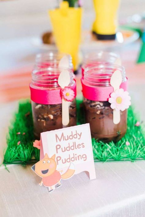 Aasha’s Peppa Pig Party | CatchMyParty.com Props Pig Party Ideas, Peppa 2nd Birthday, Peppa Pig Birthday Cupcakes, Peppa Pig Second Birthday Party, Peppa Theme Birthday Party, Peppa Pig Third Birthday Party, Props Pig Birthday, Peppa Pig 1st Birthday Party, Peppa Pig 2nd Birthday Party For Girl