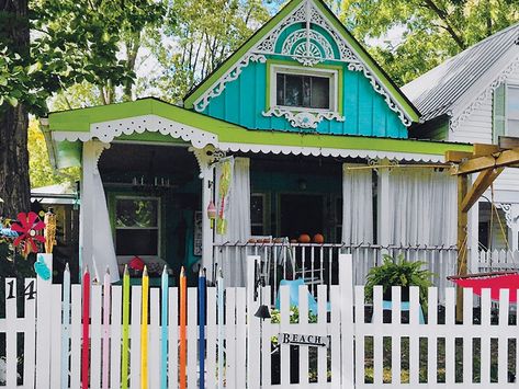 Painted Shed, White Wicker Furniture, Quaint Cottage, Candy House, Painted Ladies, Old Cottage, White Wicker, Summer Destinations, Lake Ontario