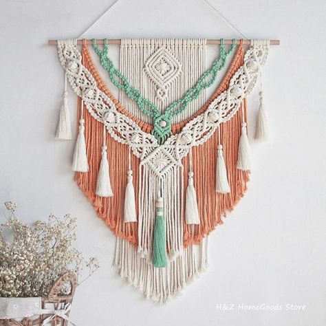 Macramé Wall Hanging Simpul Makrame, Art Macramé, Bohemian Crafts, Pola Macrame, Stile Boho Chic, Macrame Headboard, Makramee Diy, Macrame Tapestry, Bohemian Wall Hanging