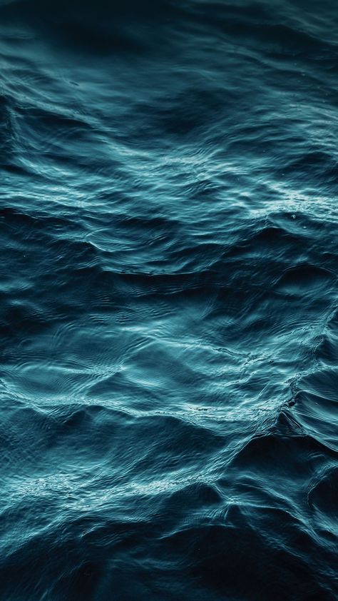 Bawah Air, Water Aesthetic, Fine Art Landscape Photography, Art Premier, Ocean Wallpaper, Wallpaper Images, Smartphone Wallpaper, Ocean Photography, Dark Wallpaper