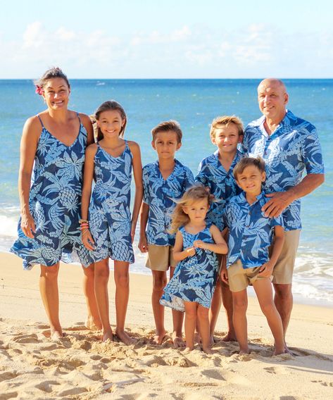 Sand, surf and you Hawaiian Outfits, Disney Princess Frozen, Hawaiian Outfit, Family Set, Surfing, Frozen, Disney Princess, Disney, How To Wear