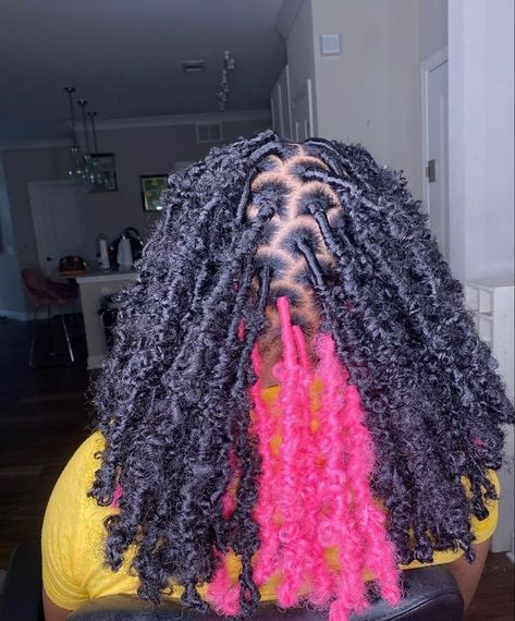 Butterfly Locs Short, Locs Short, Hair Colour Ideas, Afro Hair Care, Butterfly Locs, Short Locs Hairstyles, Gorgeous Hairstyles, Faux Locs Hairstyles, Dreadlock Style