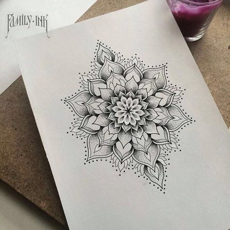 Geo drawing Half Mandala Tattoo, Dotwork Tattoo Mandala, Underarm Tattoo, Muster Tattoos, Tattoos Geometric, Wolf Tattoo Design, Geniale Tattoos, Mandala Tattoo Design, Style Tattoo