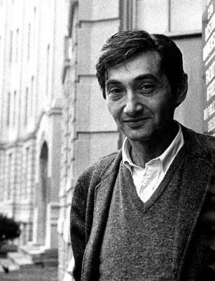 howard zinn Howard Zinn, Mind Unleashed, Protest Signs, Civil Disobedience, People Of Interest, World Literature, Environmental Issues, Inspirational People, A Man