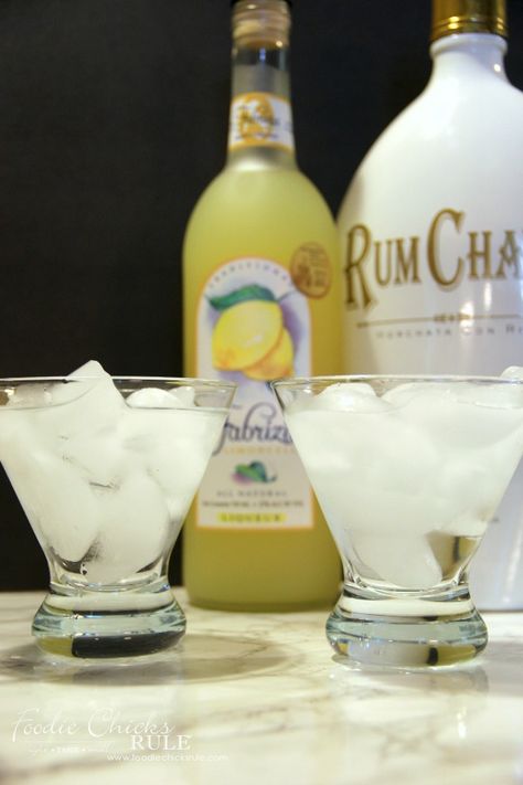 Rum Chata Limon Drinks, Lemon Rumchata Drinks, Rum Chata Limon, Rumchata Recipes Drink, Raspberry Lemon Cake, Rumchata Recipes, Rum Chata, Raspberry Lemon Cakes, Spicy Candy