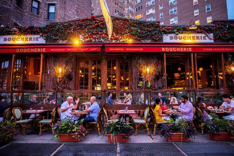 9 Ways Outdoor Dining Will Change New York - The New York Times Prince Street Pizza, Restaurants Outdoor Seating, Seafood House, Green Facade, New York Style Pizza, Outdoor Eating, Restaurant New York, Naples Italy, Backyard Inspo