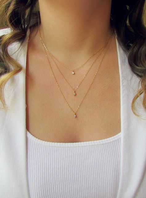 Khazana Jewellery, Danty Necklace, Gold Necklace Dainty, Triple Layer Necklace, Gold Layered Necklace, Diamond Choker Necklace, Necklace Layered, Layered Necklace Set, Dainty Gold Necklace