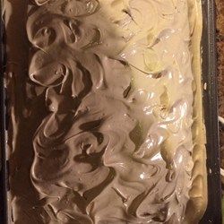 Sea Foam Frosting - Allrecipes.com Spice Cakes, Meringue Frosting, Marshmallow Frosting, Frosting Recipe, Snow Cones, Spice Cake, Icing Recipe, Frosting Recipes, Buttercream Frosting