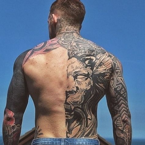 Back Tattoos For Guys Upper, Small Back Tattoos, Cool Back Tattoos, Upper Back Tattoos, Back Of Neck Tattoo, Tattoo Inspiration Men, Full Back Tattoos, Back Tattoos For Guys, Chest Tattoo Men