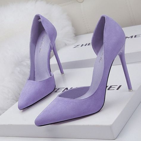 Lavander color Aesthetic Hak Tinggi, Statement Heels, Shoes Party, Female Shoes, Basic Heels, Party Women, Women Heels, Chic Sandals, Suede High Heels