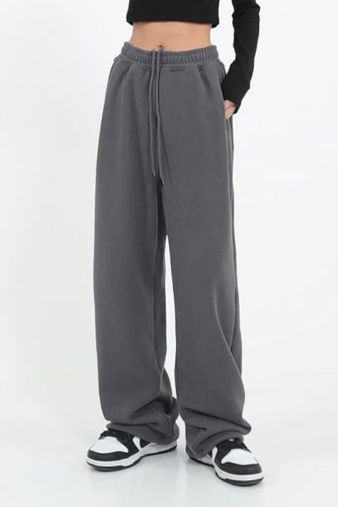 Experience the perfect blend of style and comfort with Women's Wide Leg Sweatpants. These casual, loose-fitting yoga pants are the epitome of cozy chic. Embrace the laid-back vibes with the comfy lounge joggers, featuring a trendy wide leg design for a touch of flair. Complete with convenient pockets, these baggy sweatpants redefine casual elegance. Elevate your relaxation game and stay on-trend effortlessly! 💖👖 #SweatPantsForWomen #WideLegSweatpants #CasualChic #ComfyLounge #JoggersFashion Sweatpants No Cuff, Uncuffed Sweatpants, Baggy Sweats, Aesthetic Sweatpants, Wide Leg Sweat Pants, Oversized Sweatpants, Pants Comfy, Baggy Sweatpants, Bday Gifts